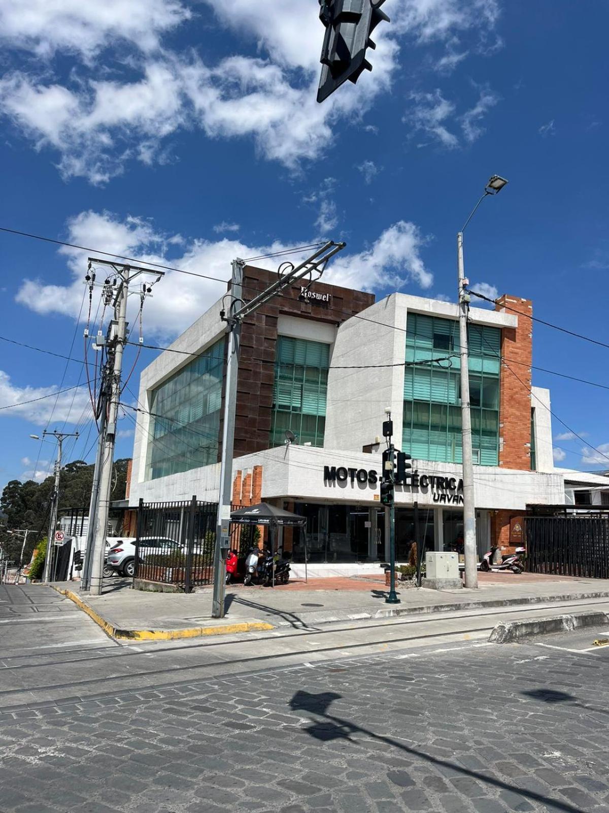 Edificio Roswel Dimm Appartement Cuenca Buitenkant foto